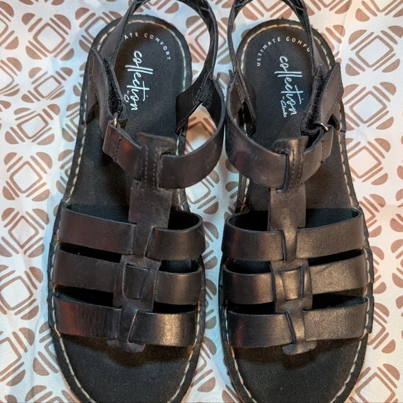 Clark's Women's Black Leather Strappy Sandals - Picture 2 of 4